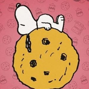Snoopy on a cookie